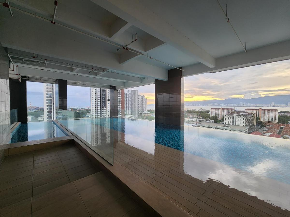 Praicon Tower - Premium