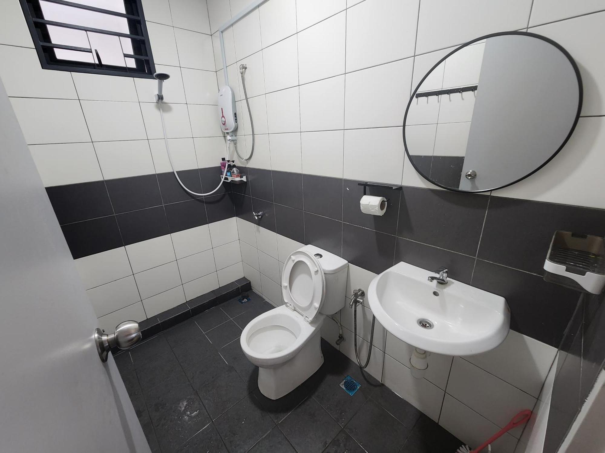 Praicon Tower - Premium Butterworth