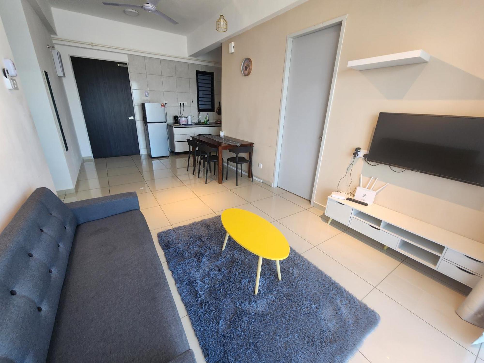 Praicon Tower - Premium Butterworth