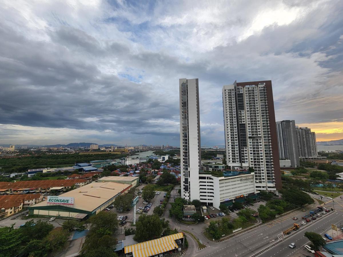 Praicon Tower - Premium