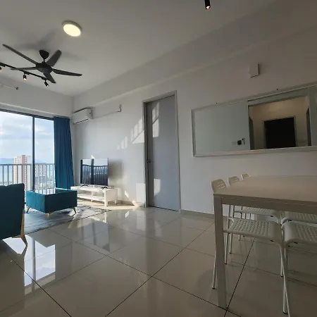 Praicon Tower - Premium Suite Butterworth Exterior photo