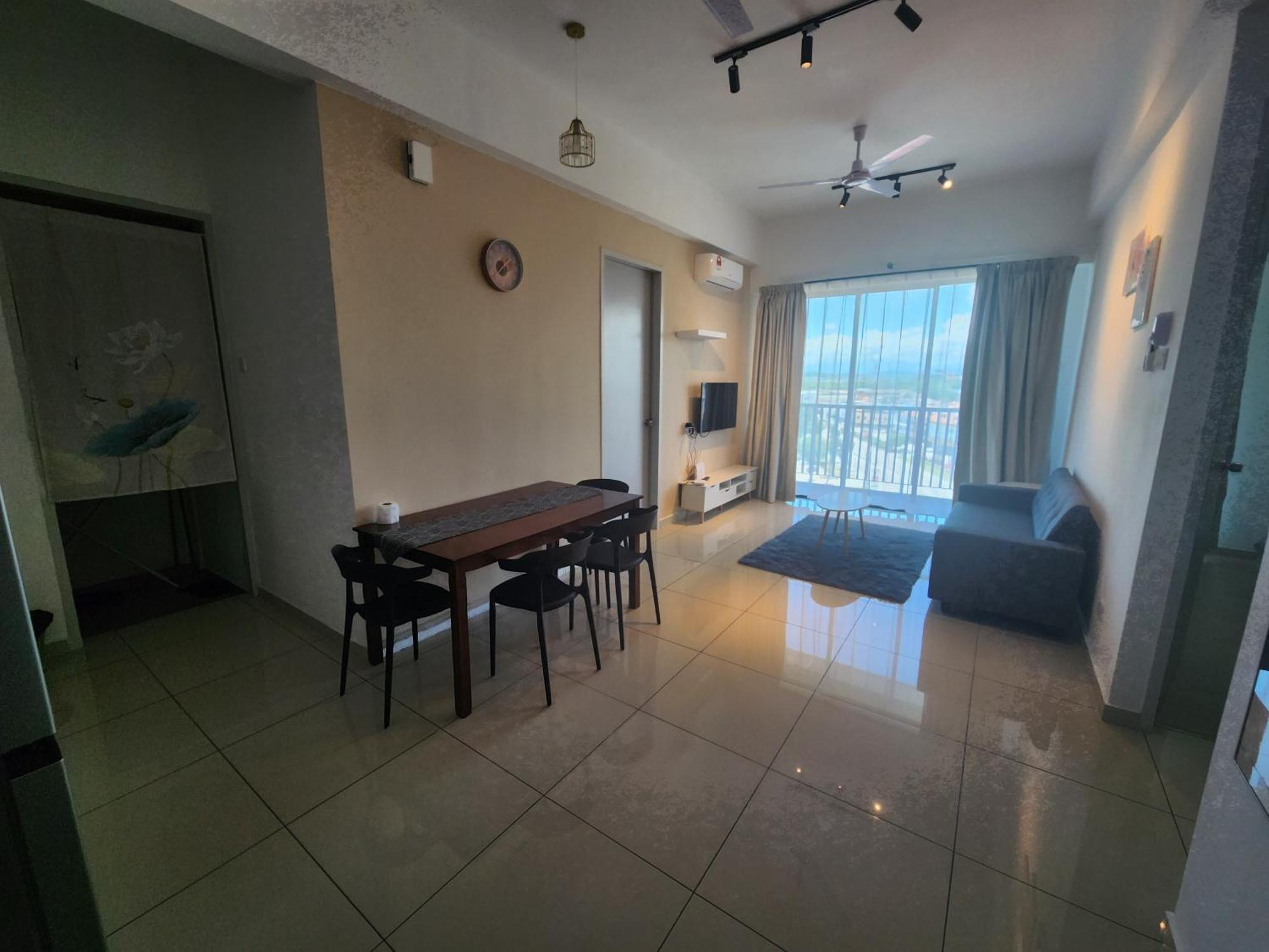 Praicon Tower - Premium